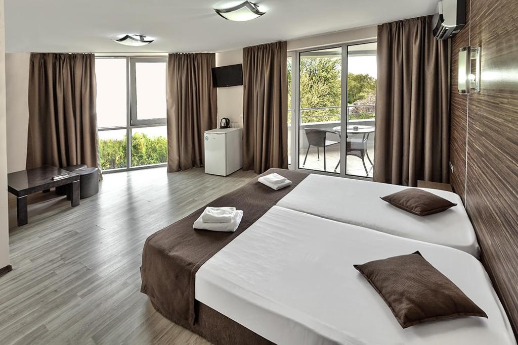 Hotel Elit Санданський Екстер'єр фото
