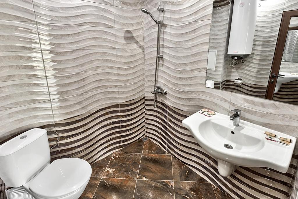 Hotel Elit Санданський Екстер'єр фото